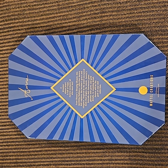 Disney Collector, Radiance Collection, Aurora Doll, New in Box - Picture 6 of 11